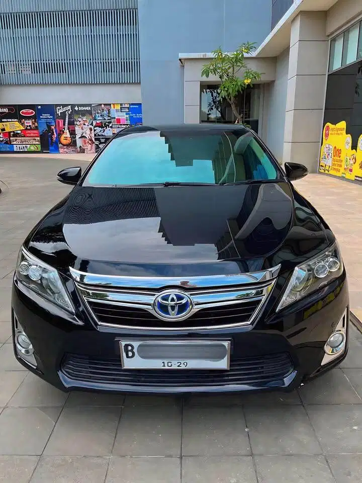 Toyota Camry Hybrid 2014 (50.000 km full record Auto2000)