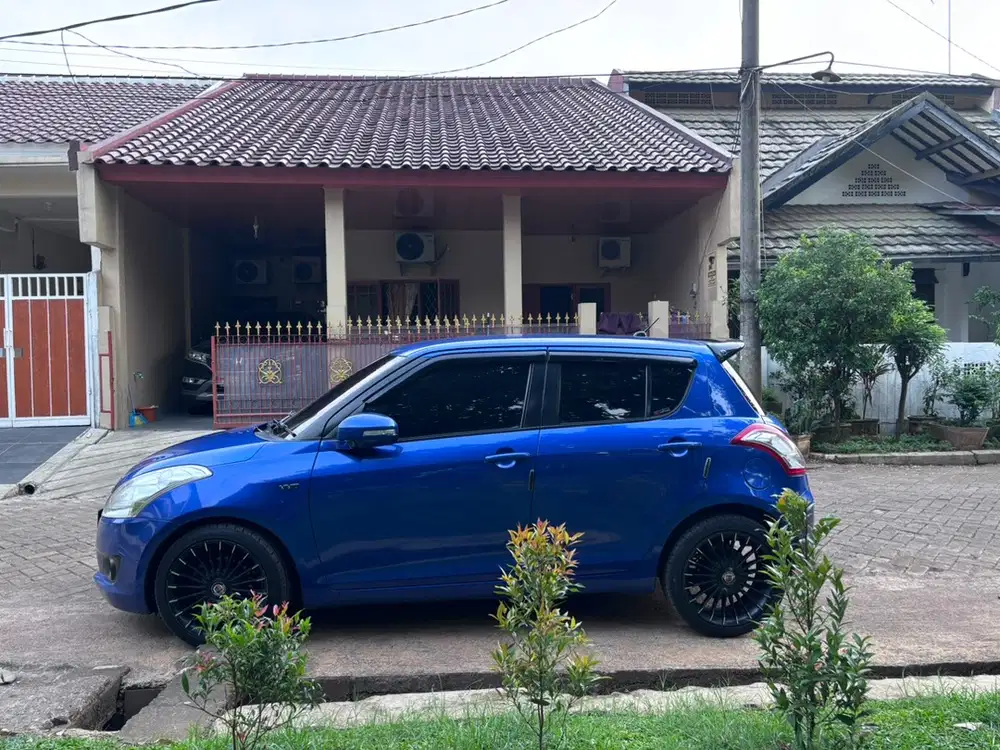 Suzuki Swift 2013 Bensin