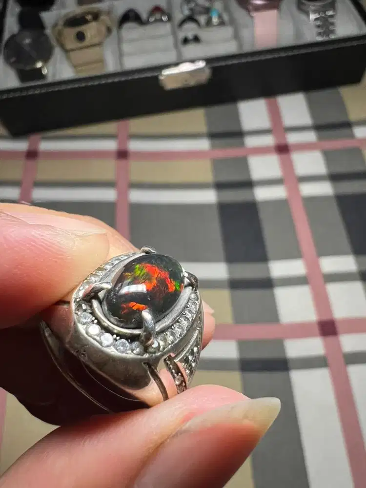 Cincin kaliamaya aotopia