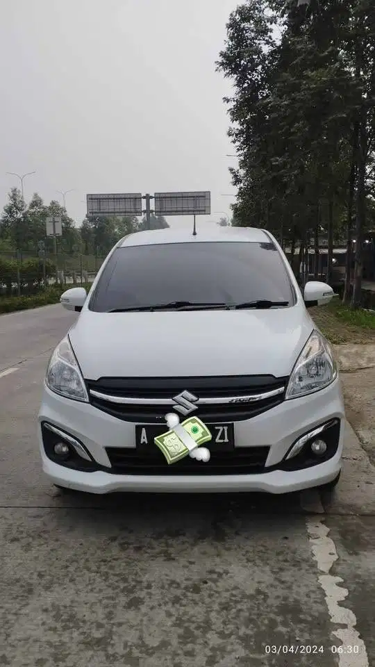 Ertiga GX AT 2017 Putih