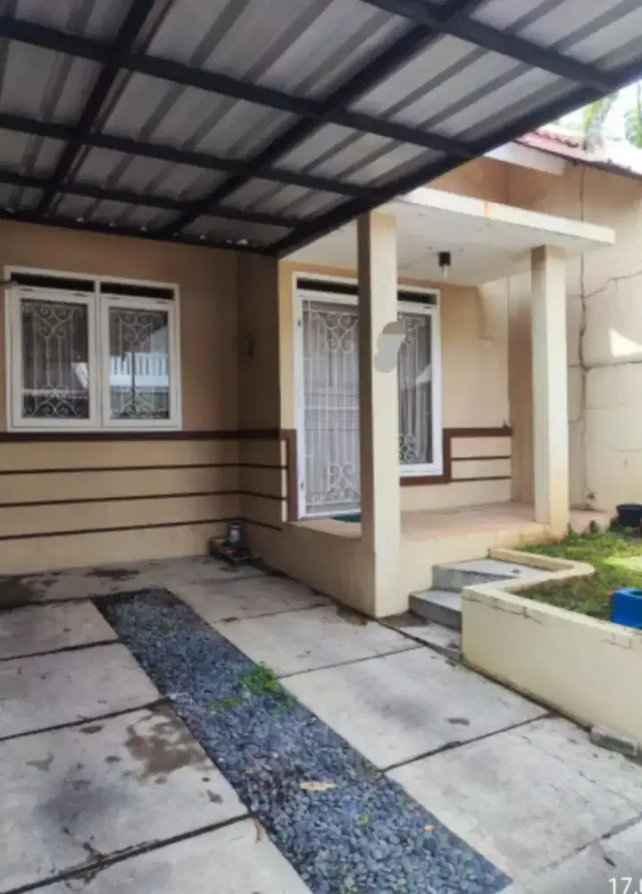 Jual rumah Taman Pajajaran dkt BSI