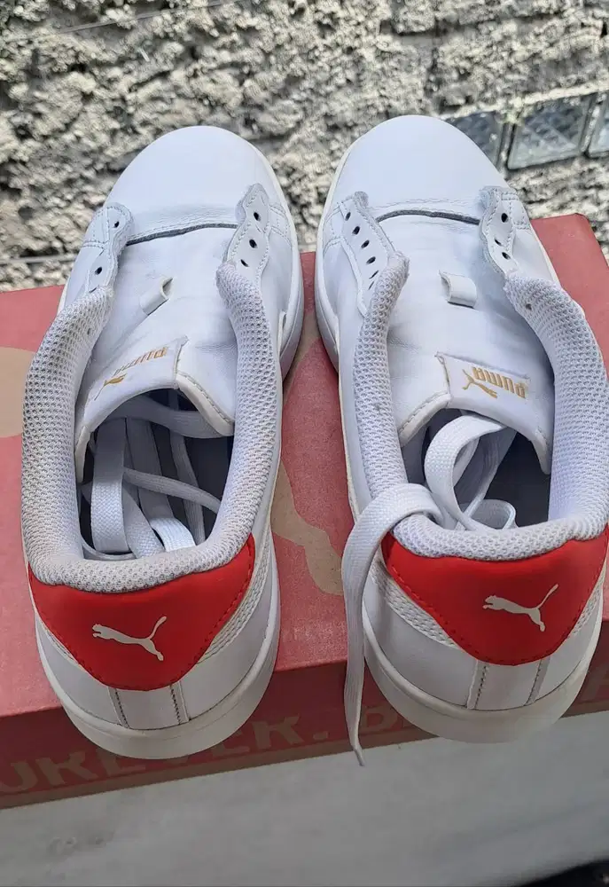 Sepatu Puma ukuran40,5