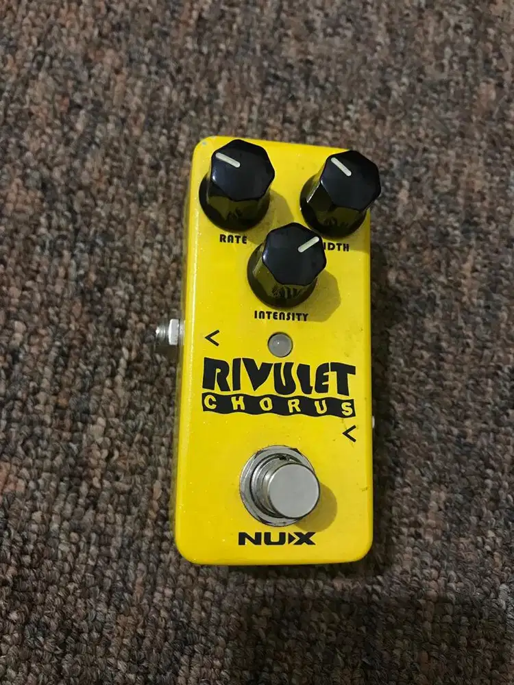 BU Like New Efek Gitar Chorus NUX Rivulet