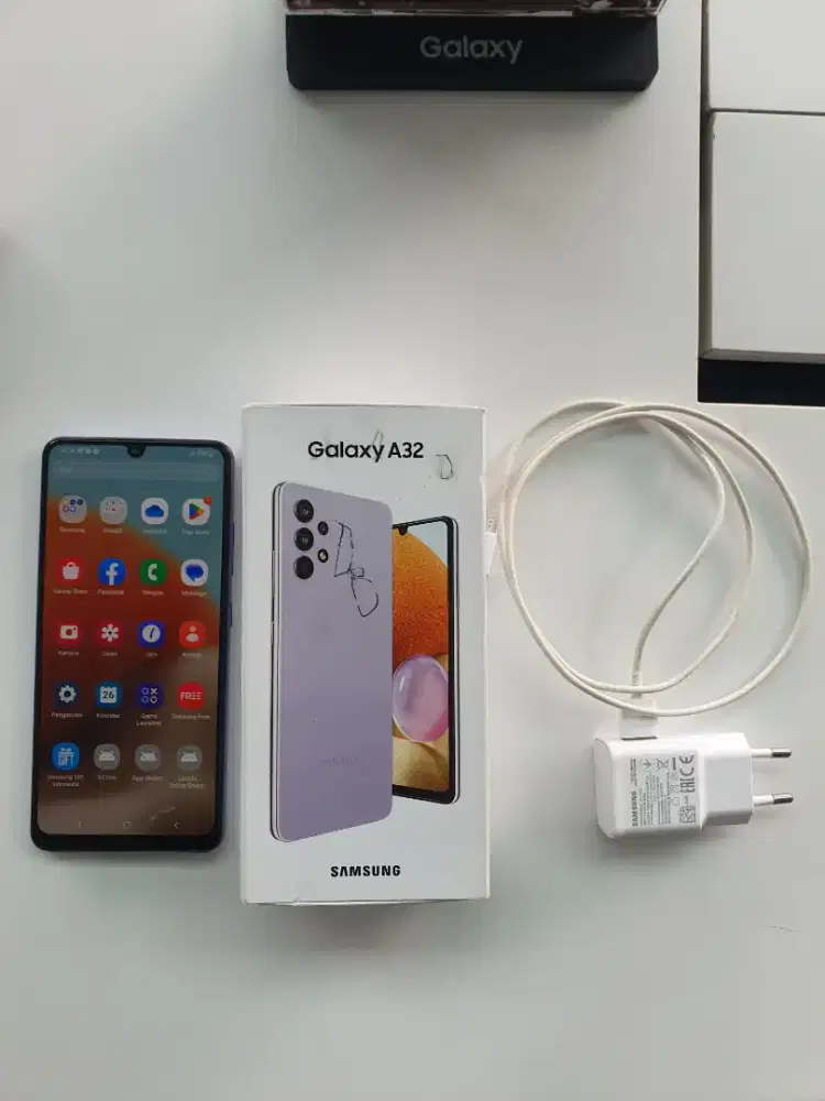 SAMSUNG GALAXY A32