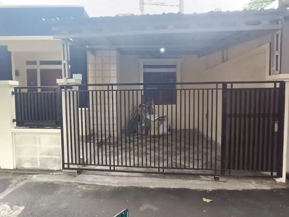 Rumah murah di condet Jakarta, Timur masuk mobil