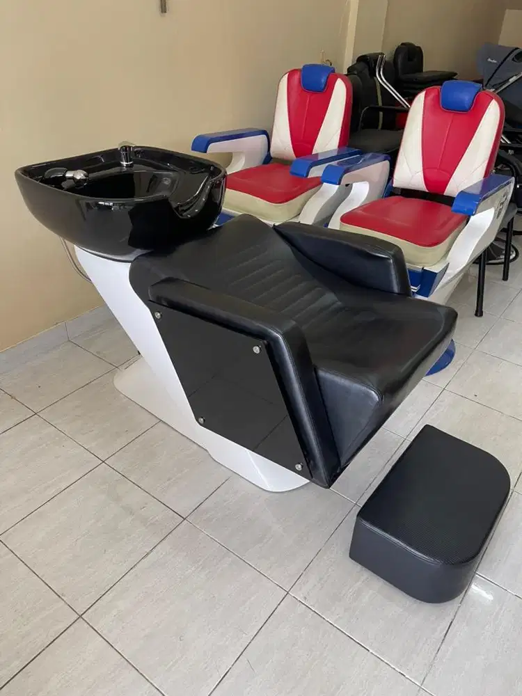 Kursi washbak keramas baru bukan bekas barbershop salon cuci rambut sp