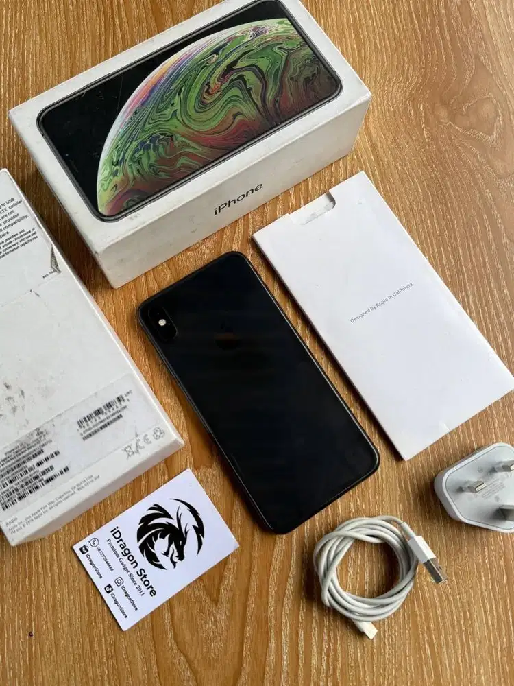 Iphone XS MAX 512gb warna space gray fullset mulus