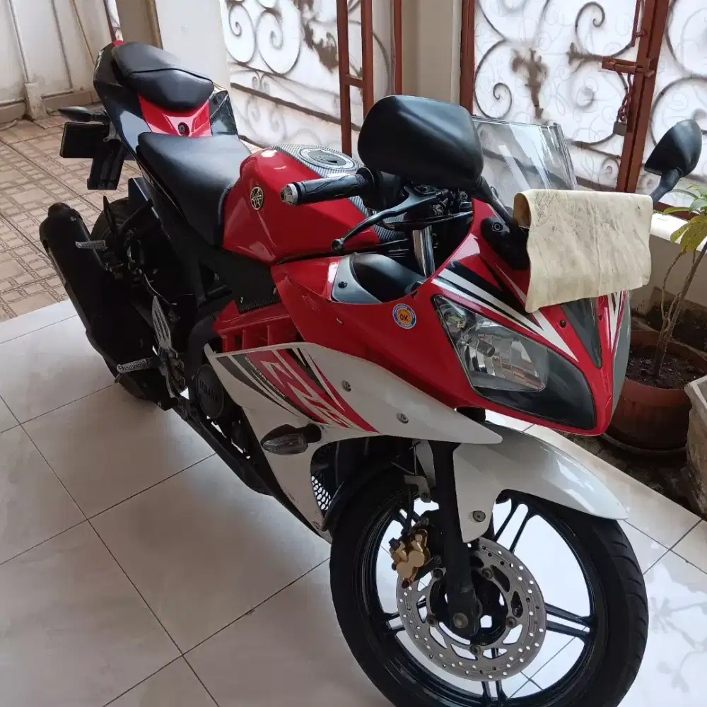 For Sale R15 Sport Bike (Good Condition)