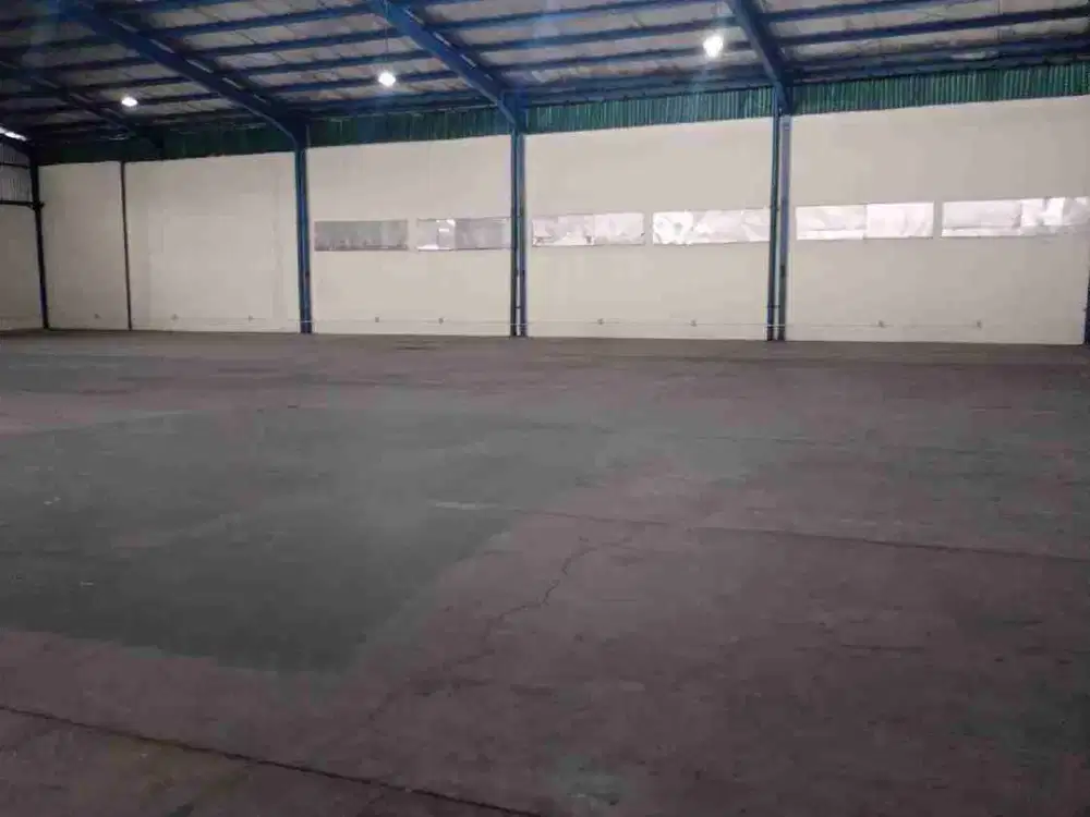 Disewakan Gudang luas 1.045m dekat Stasiun Kranji, Bekasi
