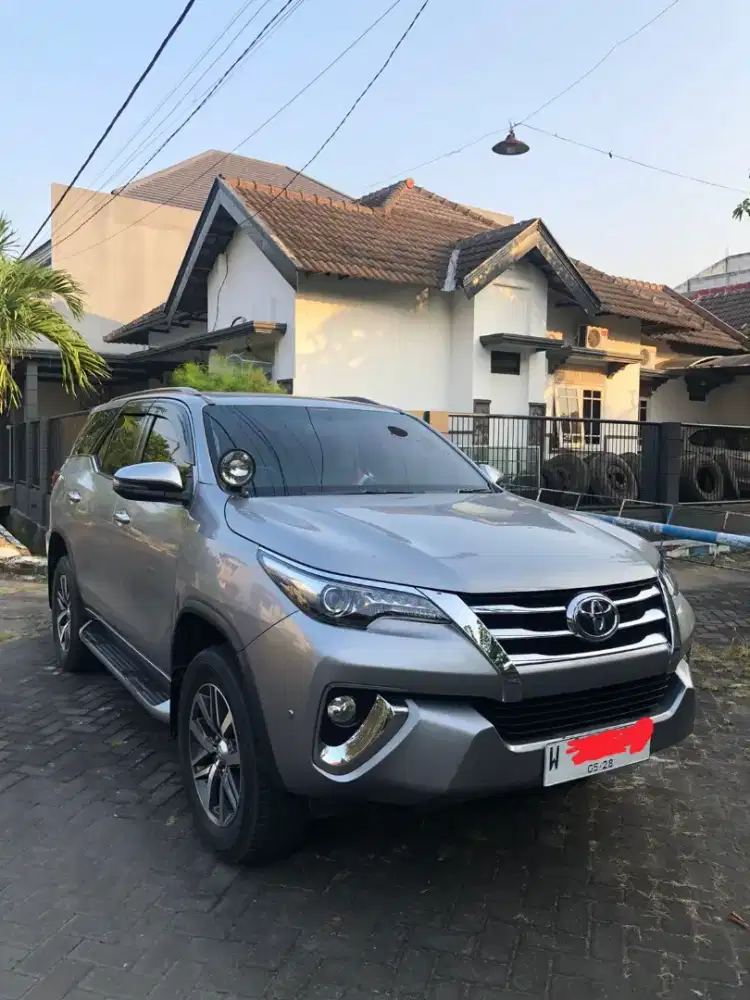 Toyota fortuner tipe vrz tahun 2018