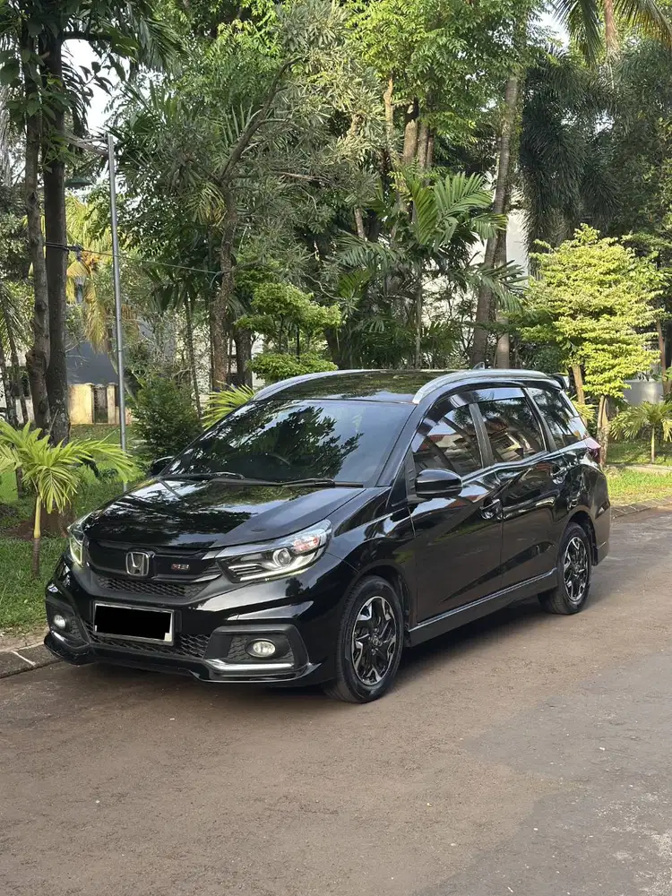 HONDA MOBILIO RS 2019 HITAM