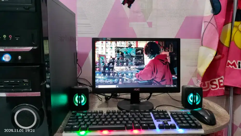 PC GAMING DESIGN + LCD 16 + RAM 8 GB + HD 500 GB + GAMES FILM APP