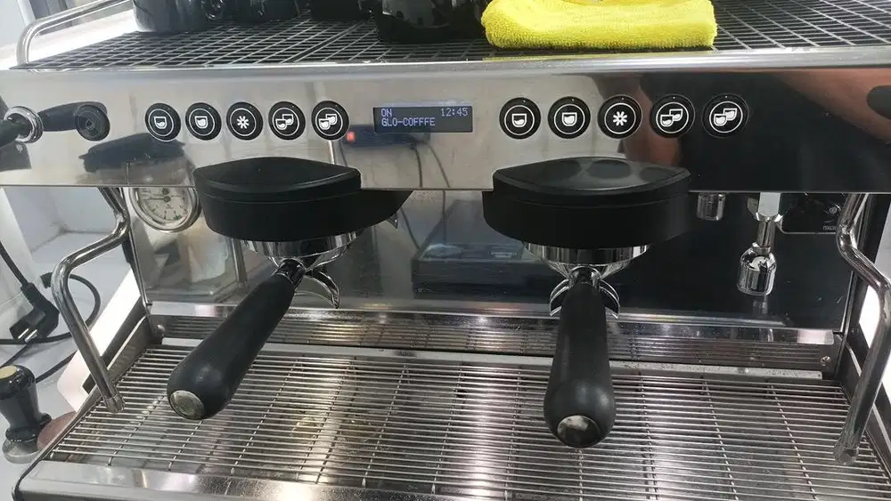 Mesin kopi Allegra lyra 2 grup dan grinder razor