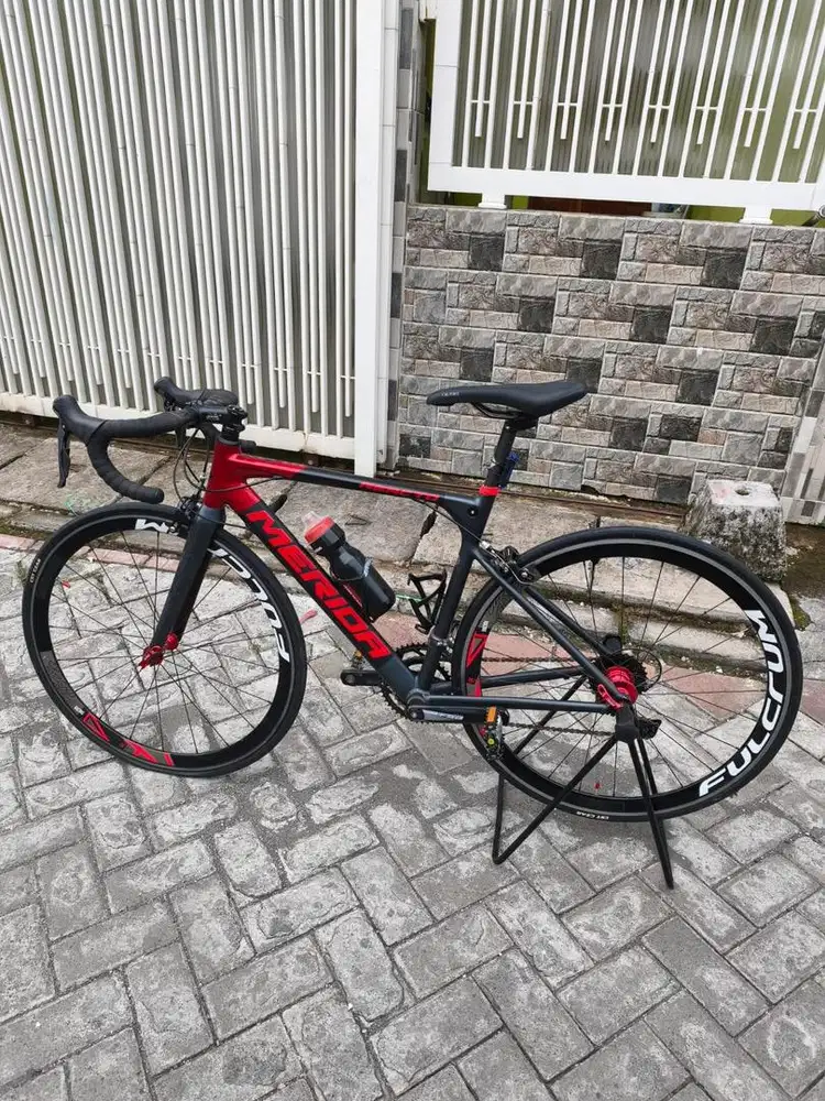 Sepeda roadbike camp