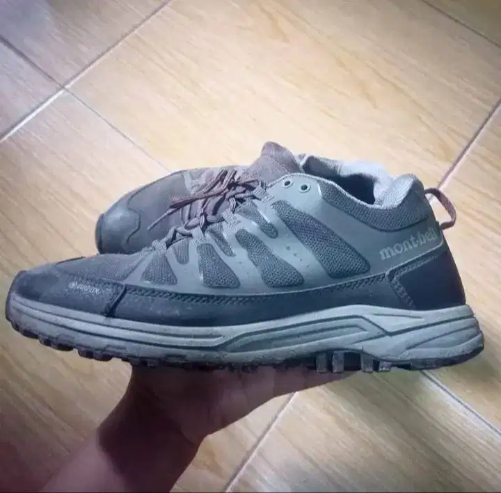 Sepatu gunung monbelt original