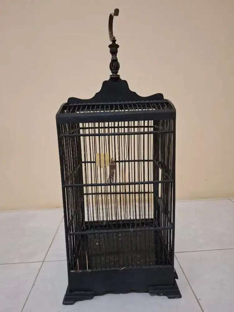 Sangkar Burung Bekas