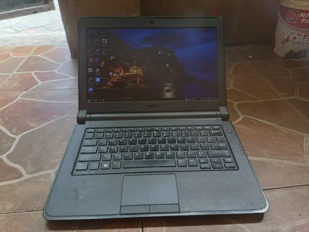 Laptop Dell Latitude 3340 - CORE I5 GEN4 -HDD 320GB -4GB -Zoom Meet