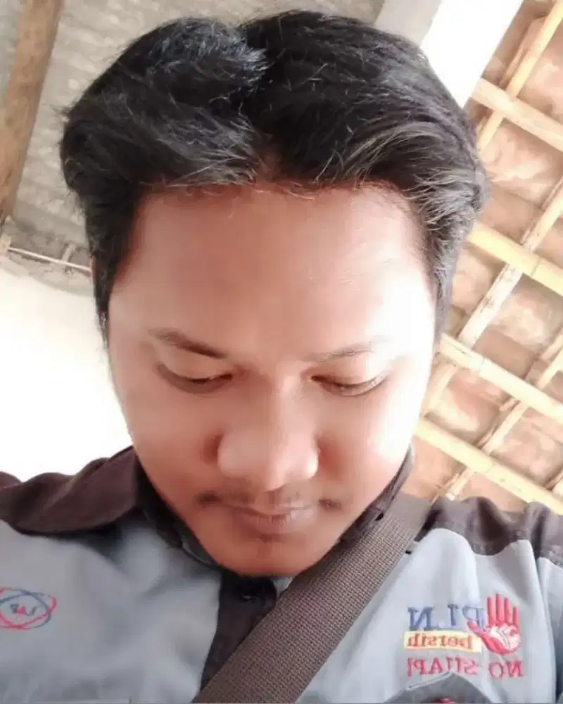 Mencari LKR teknisi propesi / Driver (memiliki SIM B1polos