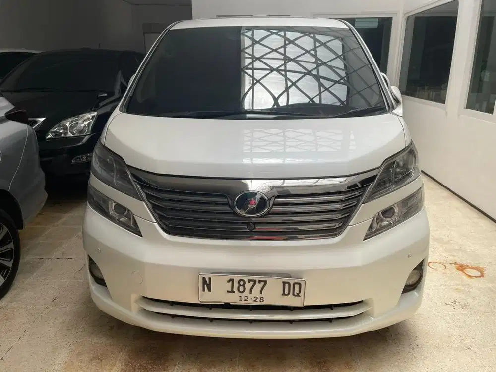 TOYOTA VELLFIRE 2.4 V PREMIUM SOUND A/T TH 2011