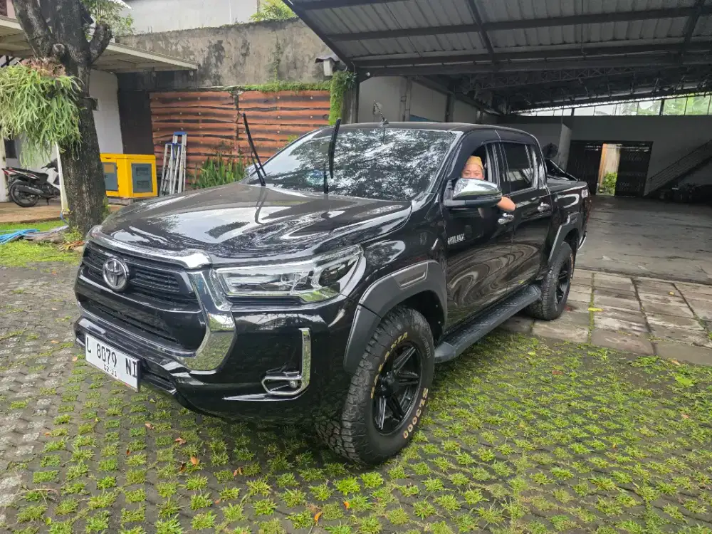 Hilux v 2020 new model