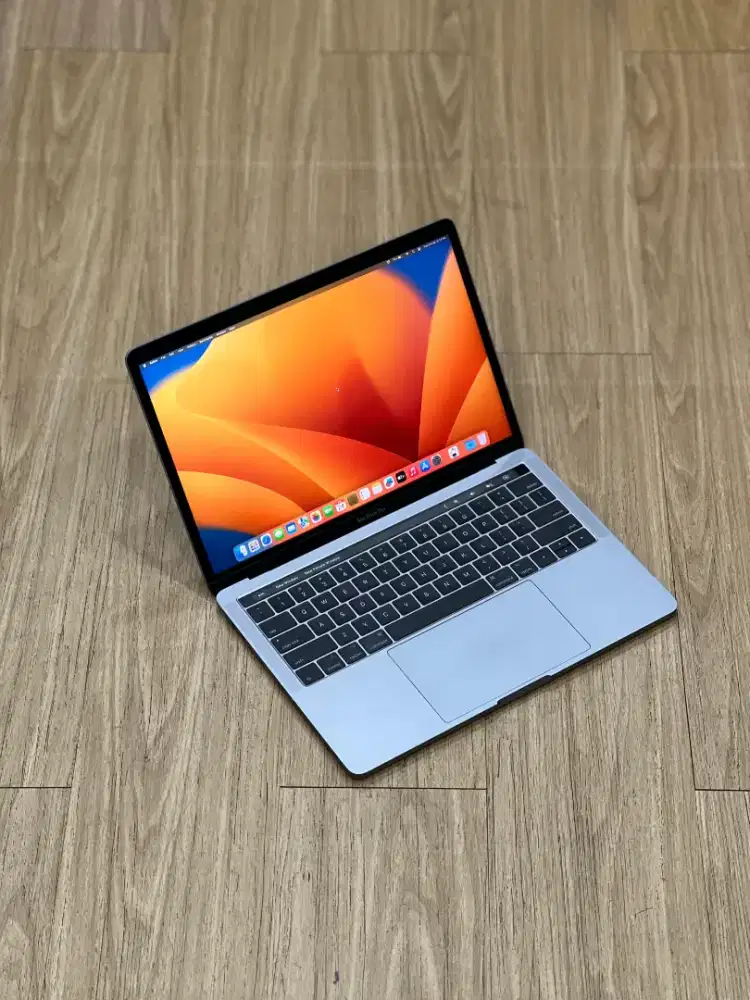 MacBook Pro 2017 13inch 16/512