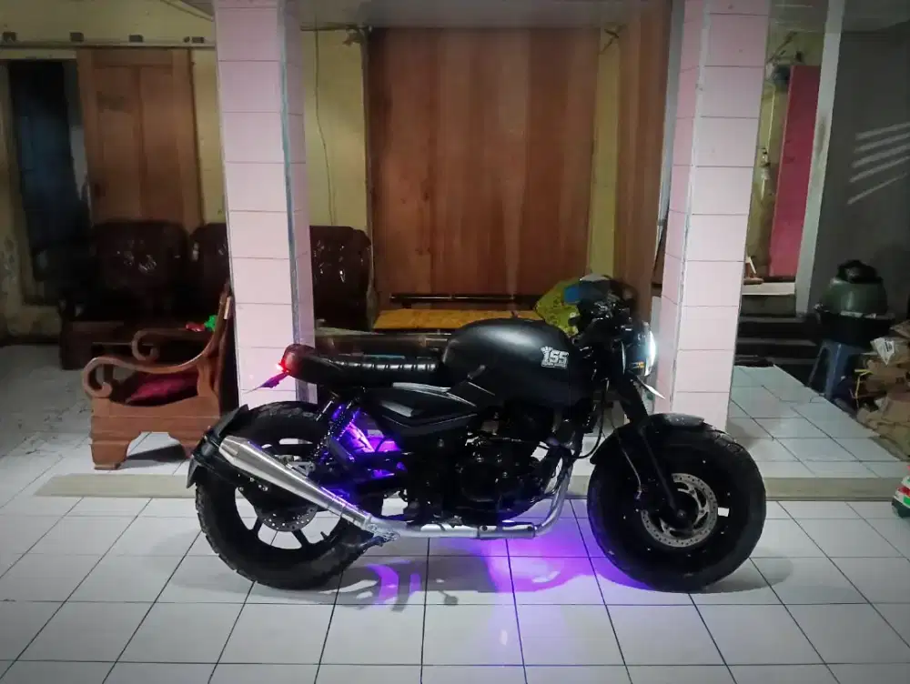 Pulsar 200 bratcafe s