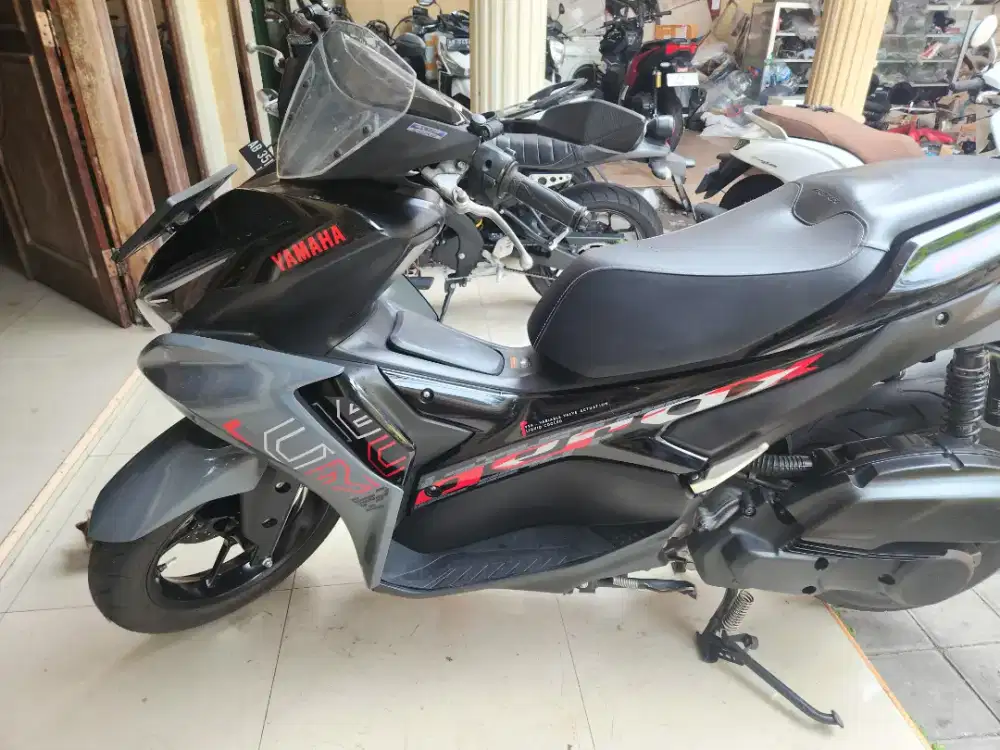 Aerox hitam 2024 gbm bisa tunai atau kredit