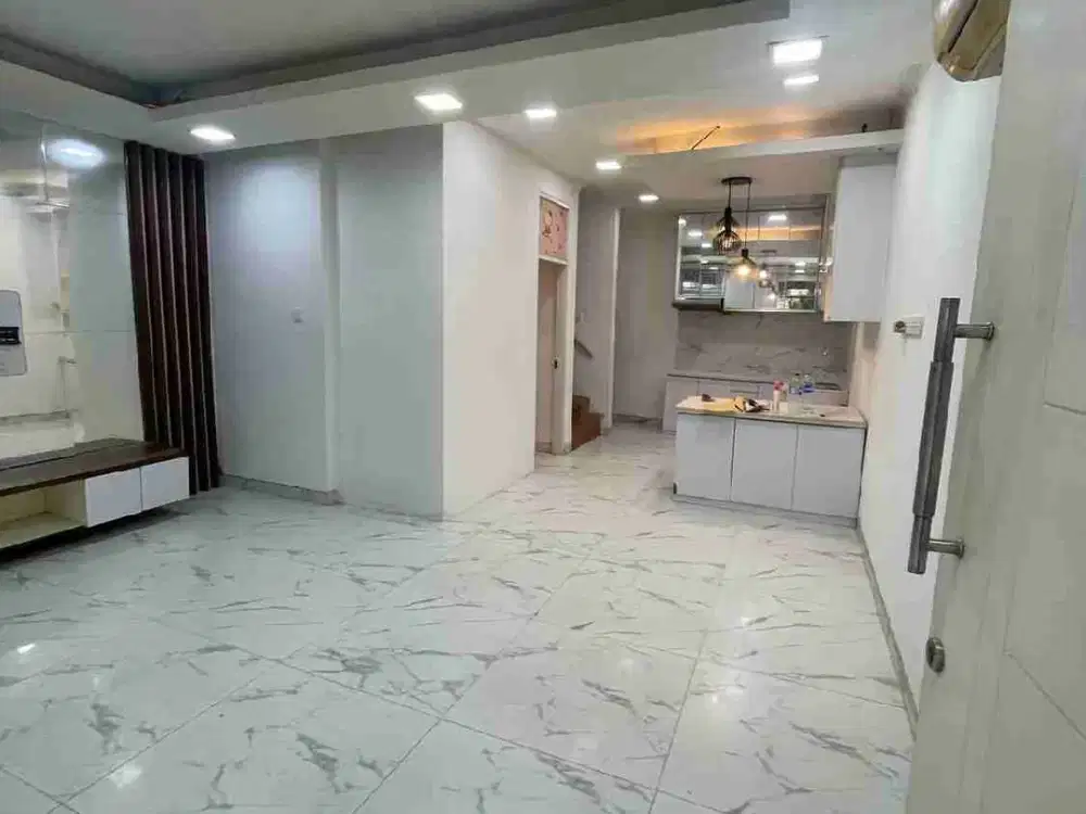 di sewa rumah taman surya 5 jakarta barat