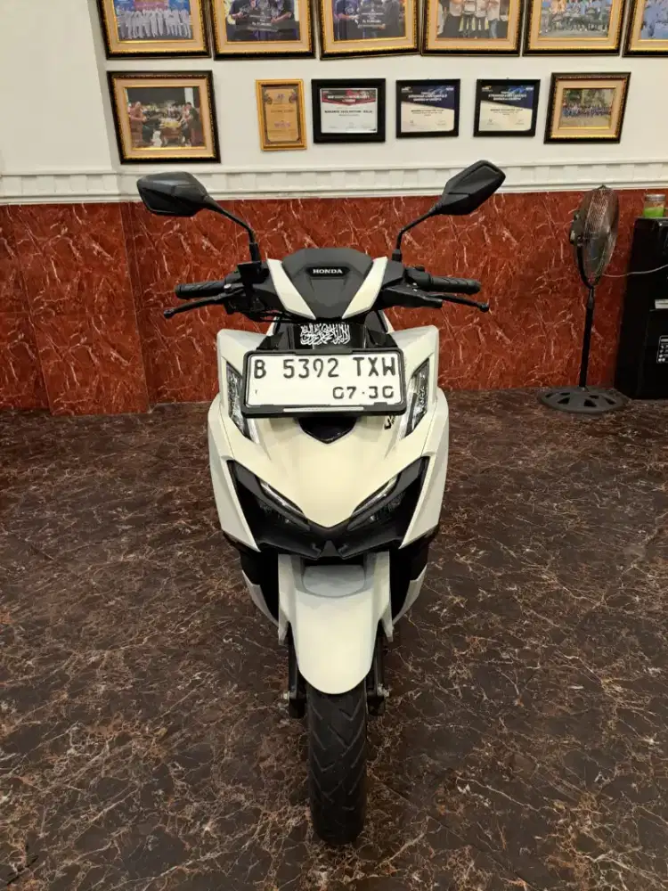 DP 1JUTA VARIO 160 ABS TH 2025 MESIN HALUS GARANSI 1BULAN GRATIS OLI