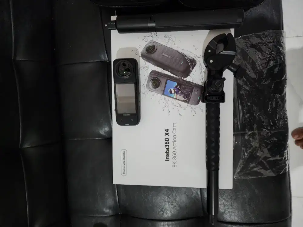 Insta 360 X4 Motorcycle Bundle