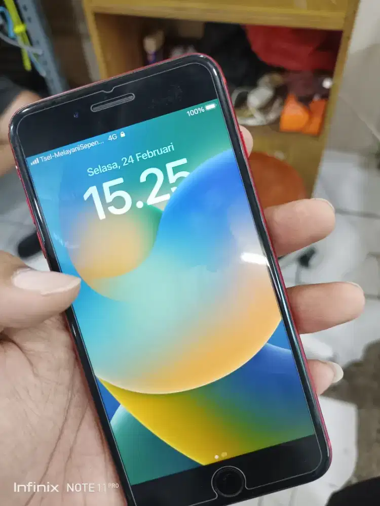 iPhone 8 plus 64gb ex Singapor all operator