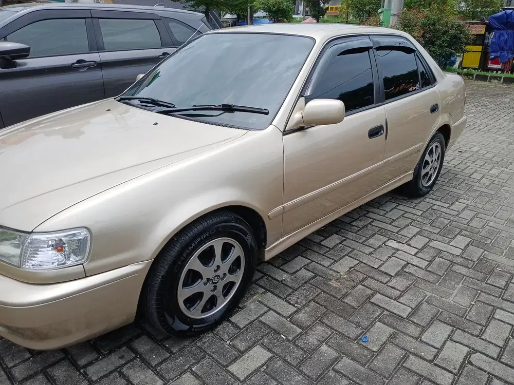 Toyota Corolla 1999 Bensin