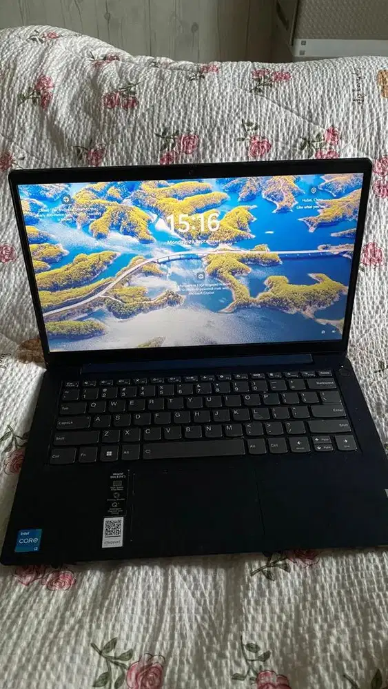 Jual cepat laptop lenovo