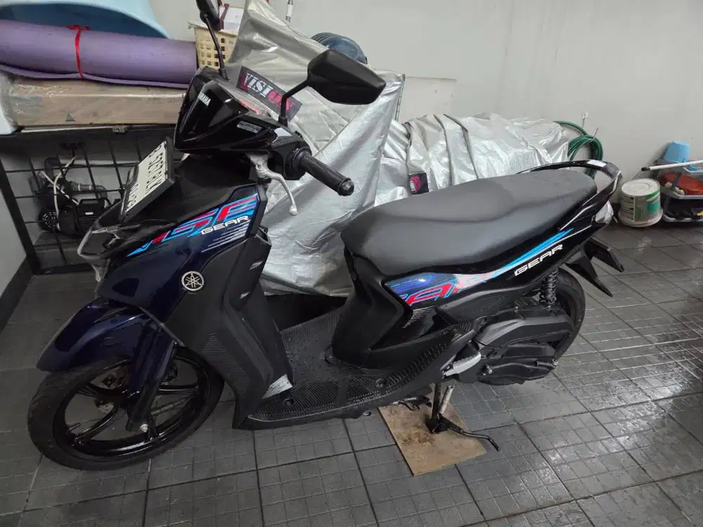 Yamaha Gear 125 2025 HITAM DI BAWAH 1500 KM
