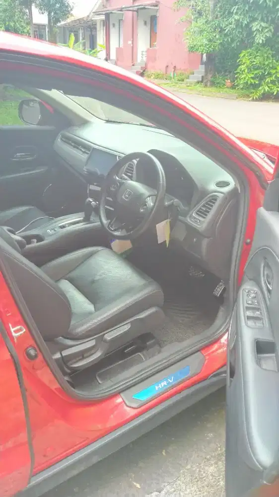 Mobil Honda HRV tangan pertama