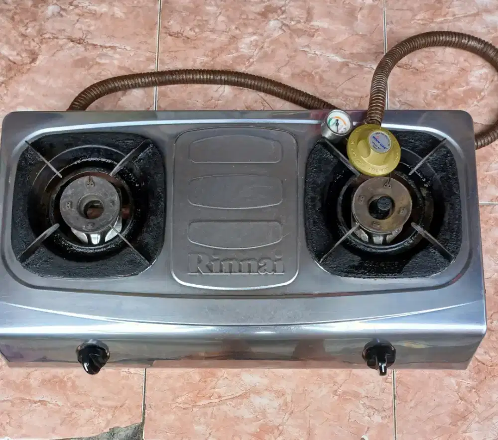 Kompor gas Rinnai 2 tungku dan selang gas