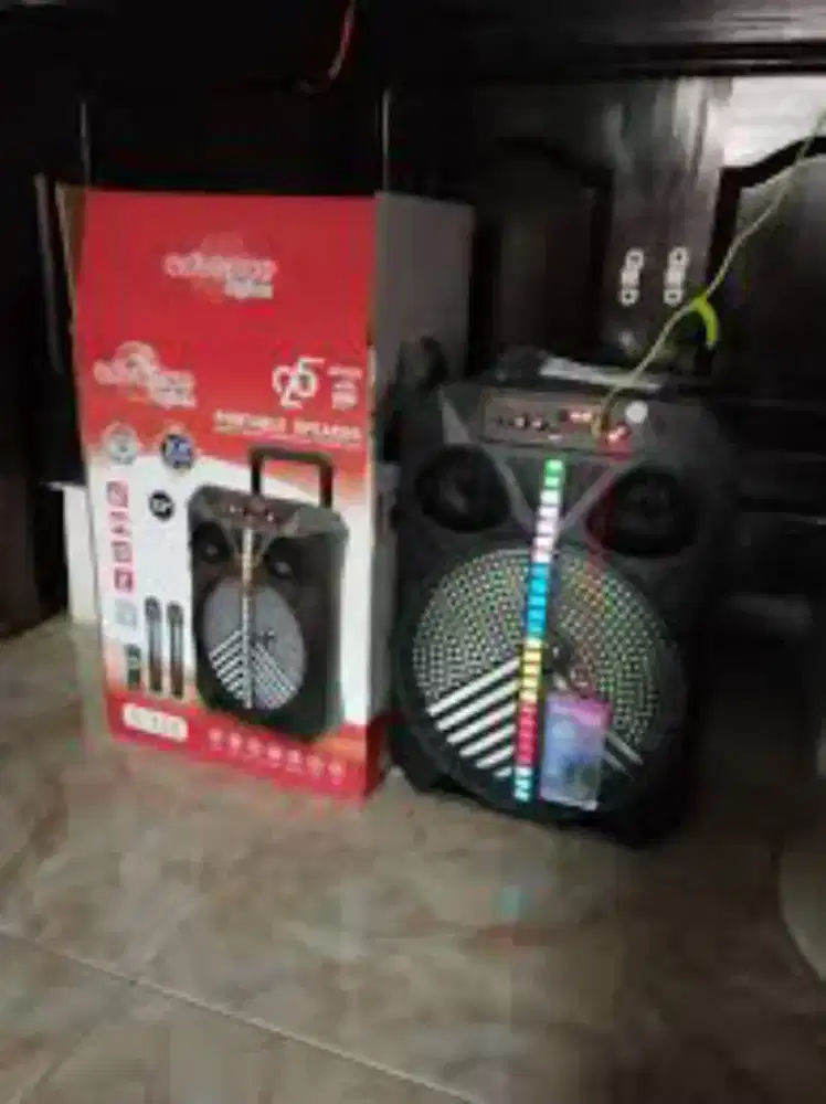Speaker portabel 12inchi,2mic wireless, bisa outdoor