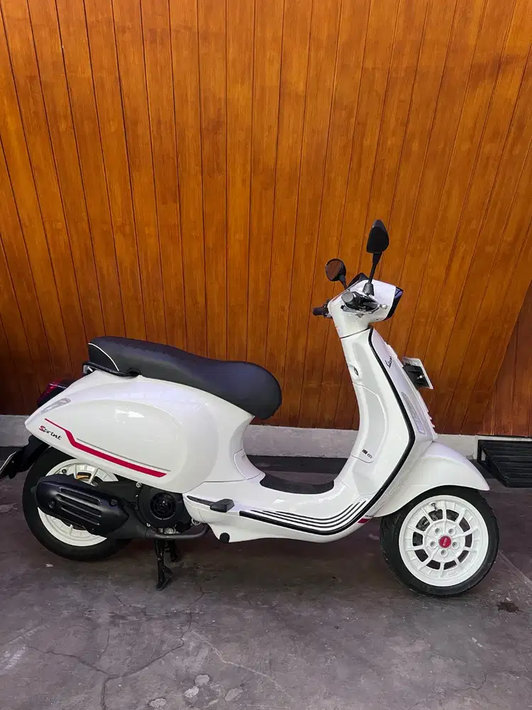 Vespa Sprint S 2024 low km