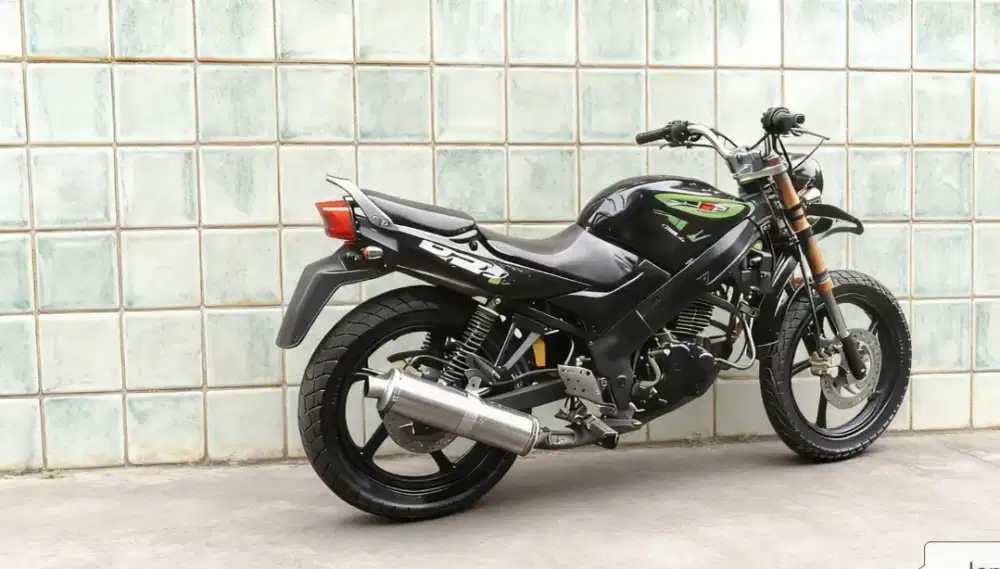 Sepeda motor Viar 150cc tahun 2010