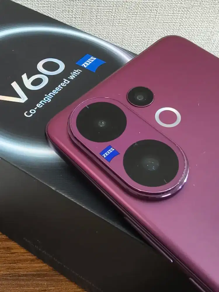 Vivo V60 5g 12/256 second resmi Okt 2026