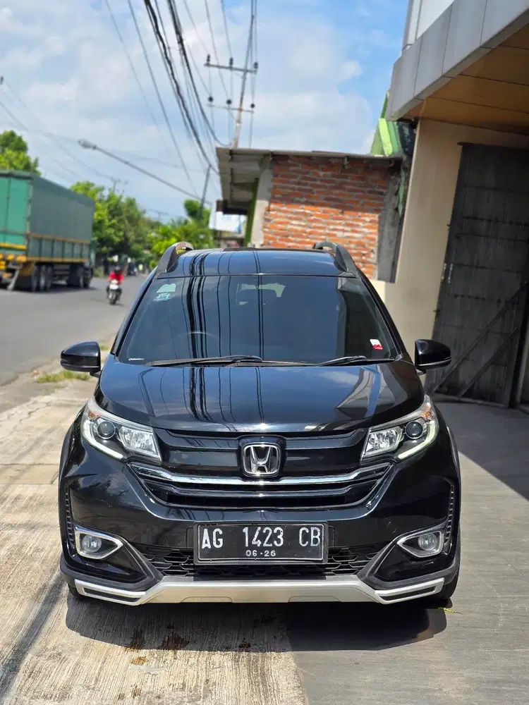 BR-V 1.5 PRESTIGE CVT 2021 (MATIC)