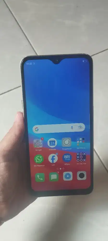 Oppo a7 ram 4/64 minus tc halus dikit batangan