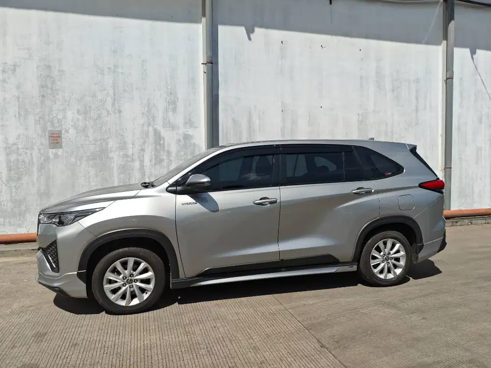 Toyota Innova Zenix V Hybrid Modelista 2023 AT CASH kit Q 2022/2024