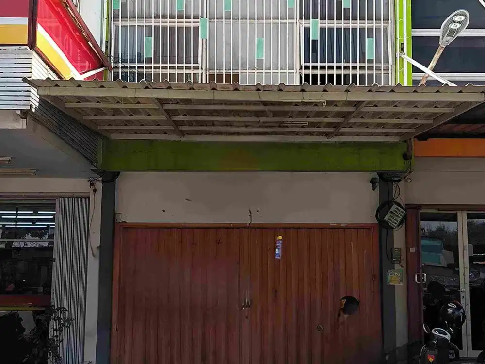 Ruko di Royal Park Gunung Anyar Rungkut