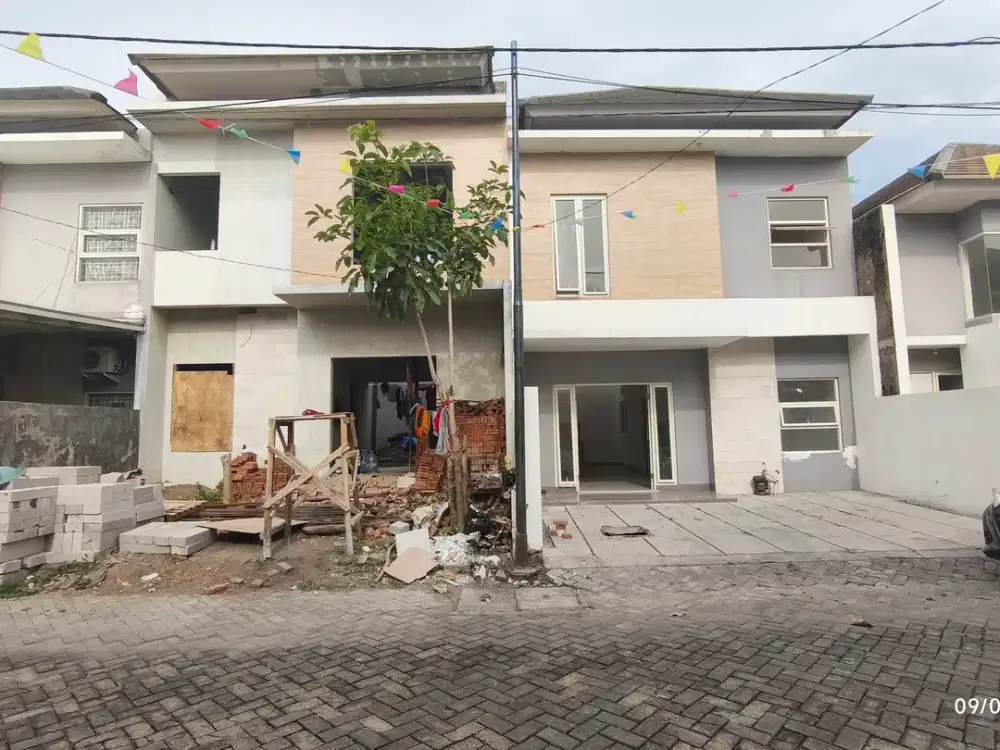 1968. Dijual Rumah Airport Village Juanda blok E Sedati Sidoarjo