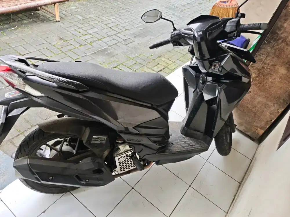 Vario 125 led old (2016)