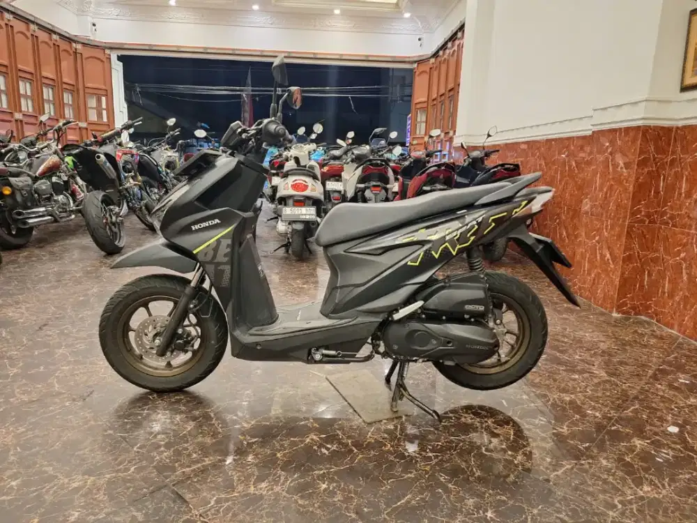 HUB CE KOM DP 2 JT BEAT STREET 2025 MOTOR GRES KAYA BARU KM LOW