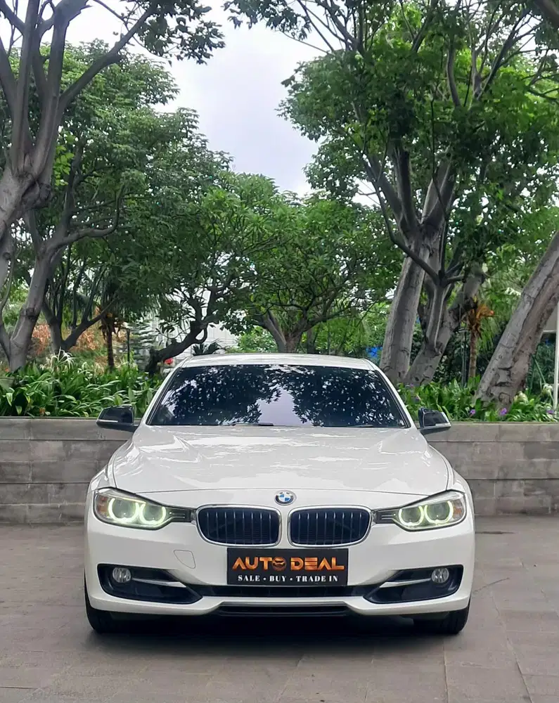 (Tdp 25jt Pjk 07/26) BMW 320i F30 Sport AT 2014 N20 SUPER MULUS