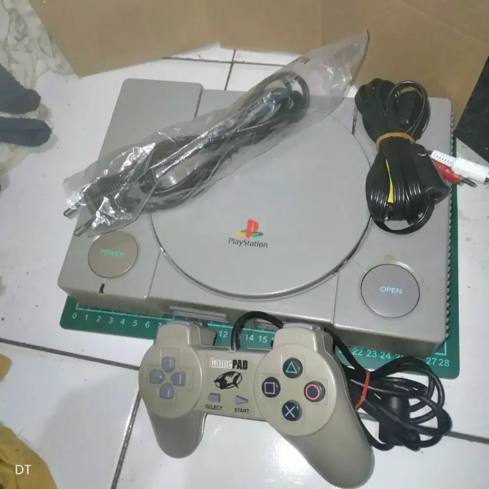 Ps1 fat/ psx seri scph 7501 minus optik