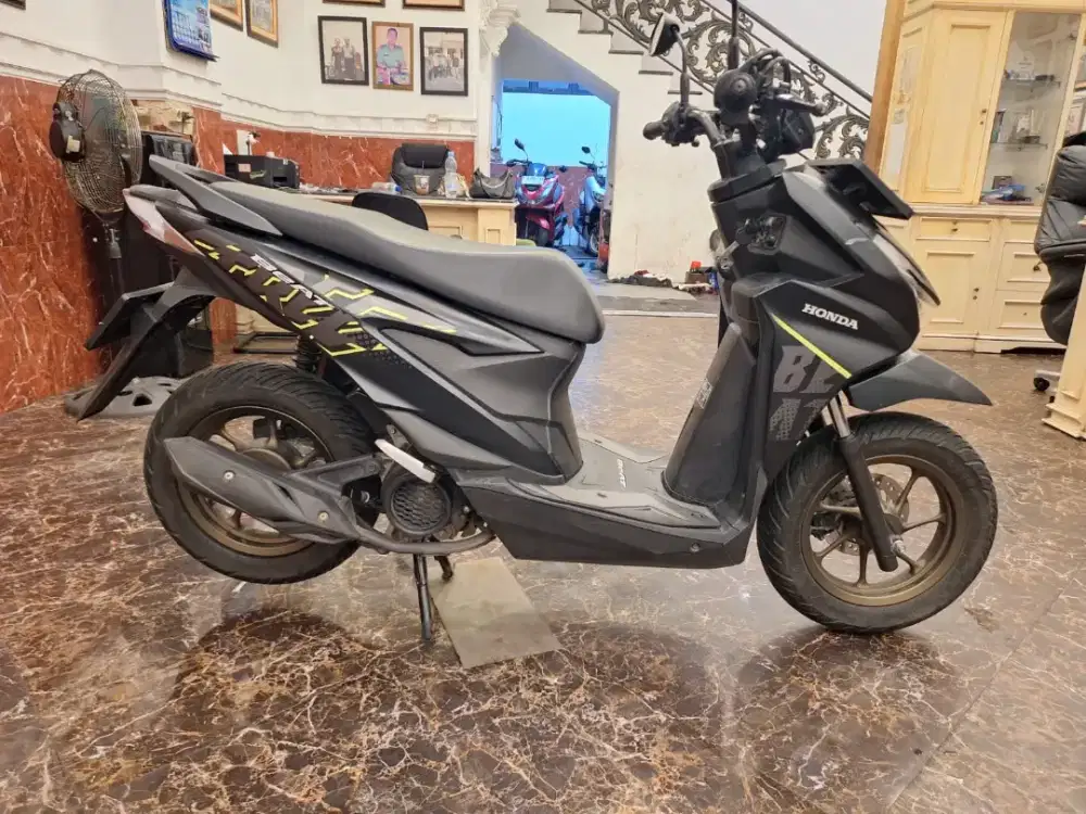 HUB CE KOM DP 2 JT BEAT STREET 2025 MOTOR GRES KAYA BARU KM LOW